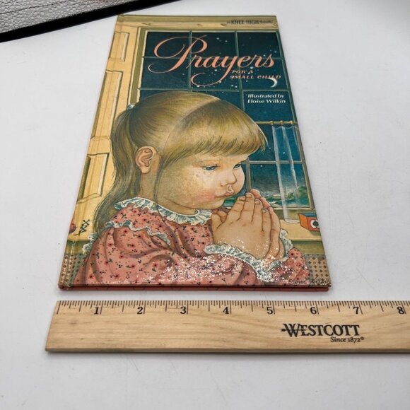 Prayers For A Small Child (Knee-High Book) Hardcover – April 12, 1984 - Picture 11 of 11